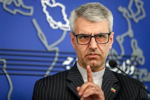 واکنش بقائی به تهدید ترامپ: محاصره دریایی ایران خودزنی است