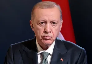 پیام اردوغان، رئیس جمهور ترکیه، به ملت ایران: از طرف کشور و ملتم، مراتب تسلیت خود را به مردم ایران ابراز می‌کنم