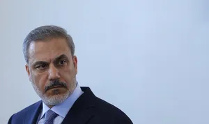 وزیر خارجه ترکیه: آتش‌بس دیروز اعلام شد، اما حتی قبل از شروع مذاکرات، اولین مشکل بلافاصله ظاهر شد/ هنوز نوسانات و عدم قطعیت‌هایی وجود دارد، به ویژه در مورد غنی‌سازی