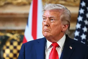 ترامپ: اگر به ما بمب هسته‌ای بزنند، بازار می‌ریزد!