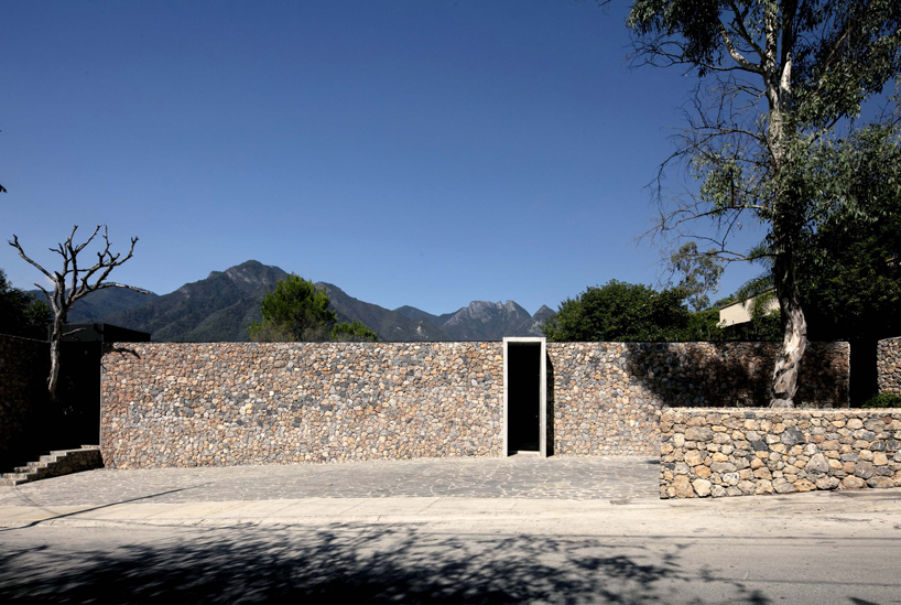 نمای بیرونی خانه کاسا ان سانتیاگو