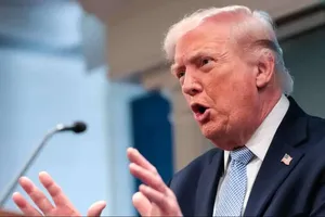 توهین‌های بی پایان ترامپ به رهبر مسیحیان جهان/ پاپی که با من همراه نباشد دوست ندارم!