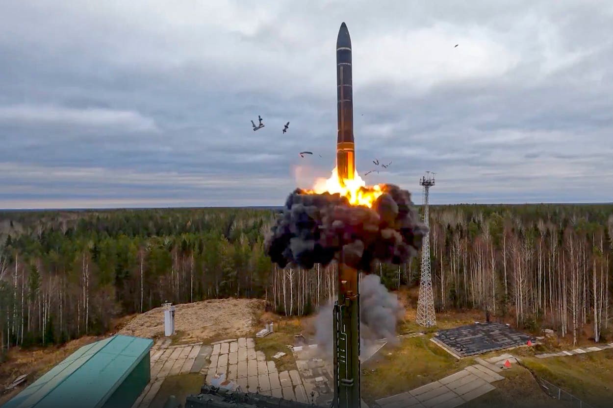 موشک بالستیک موشک بالستیک