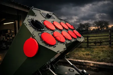 لانچر نظامی با عملکرد جالب و بهینه؛ تسلط سریع بر آسمان با 10 پهپاد (+تصاویر)