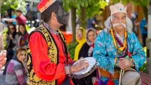 حاجی فیروز از کجا آمده است؟ بررسی ریشه‌های تاریخی و فرهنگی