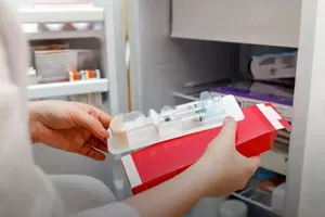 داروهای یخچالی تا چه مدت در دمای محیط قابل استفاده هستند؟