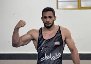 آذرپیرا به مدال نقره بسنده کرد