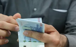 درخواست مجلس برای تعویق اقساط بانکی و مالیات اصناف