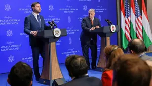 ونس از پایان جنگ می‌گوید، ترامپ از پایان تمدن!