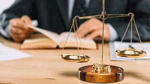 متن های زیبای تبریک روز وکیل