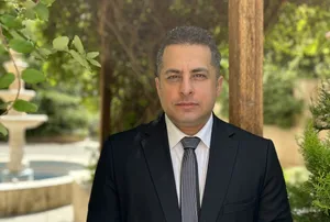 پیام رضا نصری به ونس: با فعال کردن متمم ۲۵ ، ترامپ را برکنار کنید، وگرنه خودتان هم در جنایات جنگی شریک هستید