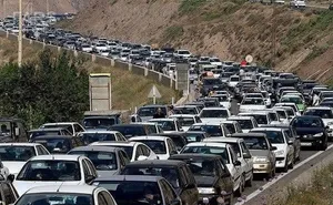 ترافیک سنگین در آزادراه تهران-شمال و هراز؛ اعلام محدودیت‌ها