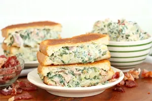 طرز تهیه ساندویچ اسفناج و گردو؛ ساندویچ لذیذ و مقوی