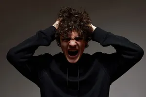 احساس خشم و رفتار پرخاشگرانه چیست ؟