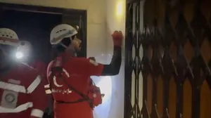 امدادرسانی هلال احمر به آسیب‌دیدگان حمله در تهران