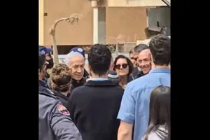 حضور نتانیاهو و اسموتریچ در محل اصابت موشک ایران در عراد