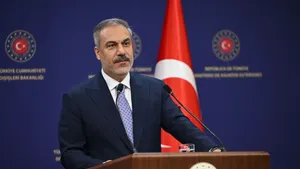گفت‌وگوی فیدان و گوترش درخصوص تلاش‌ها برای پایان دادن به جنگ ایران