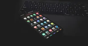 آموزش حذف برنامه‌ های پیش‌فرض و غیرقابل حذف از اندروید