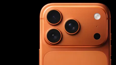 نزدیک ترین کپی های بازار به آیفون 17 پرومکس نارنجی (عکس)