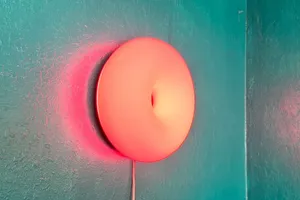 چراغ دوناتی که بیشتر برای زیبایی است تا روشنایی