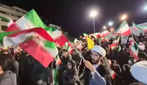 تصاویری از تداوم حضور مردم در میدان انقلاب