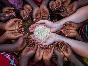 تایمز: جنگ طولانی در خلیج فارس احتمال بروز قحطی در جهان را به دنبال دارد
